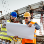 فن الحياة في الهواء الطلق: خدمات تنسيق الحدائق الرائدة في أبوظبي للفلل الفاخرة