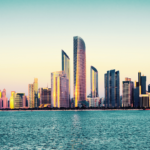 اختيار شركة تصميم داخلي في أبوظبي لتحقيق أعلى عائد من العقارات الفاخرة