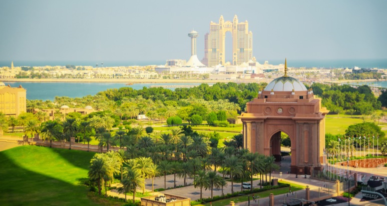 Top Landscaping Companies in Abu Dhabi: Root Barrier Guide